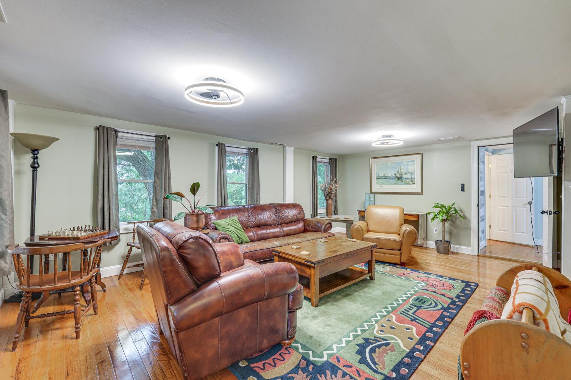 Quintessential New England Home With Patio And Grill! Putnam المظهر الخارجي الصورة