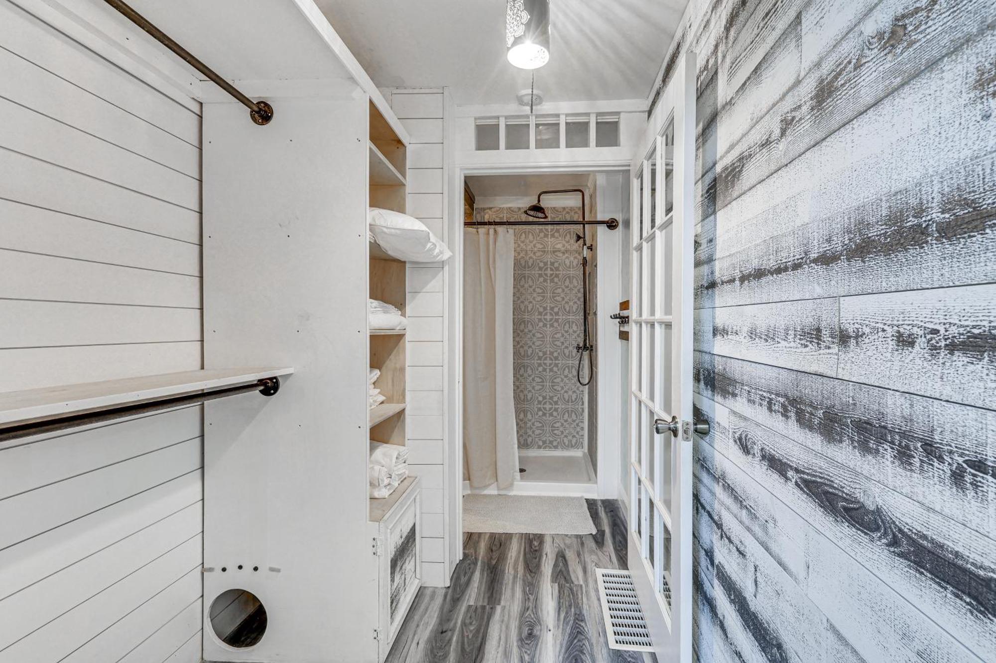 Quintessential New England Home With Patio And Grill! Putnam المظهر الخارجي الصورة